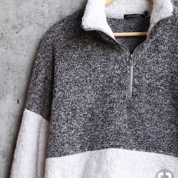 Two Tone Fleece Pullover Sherpa Quarterzip - Picture 7 of 7